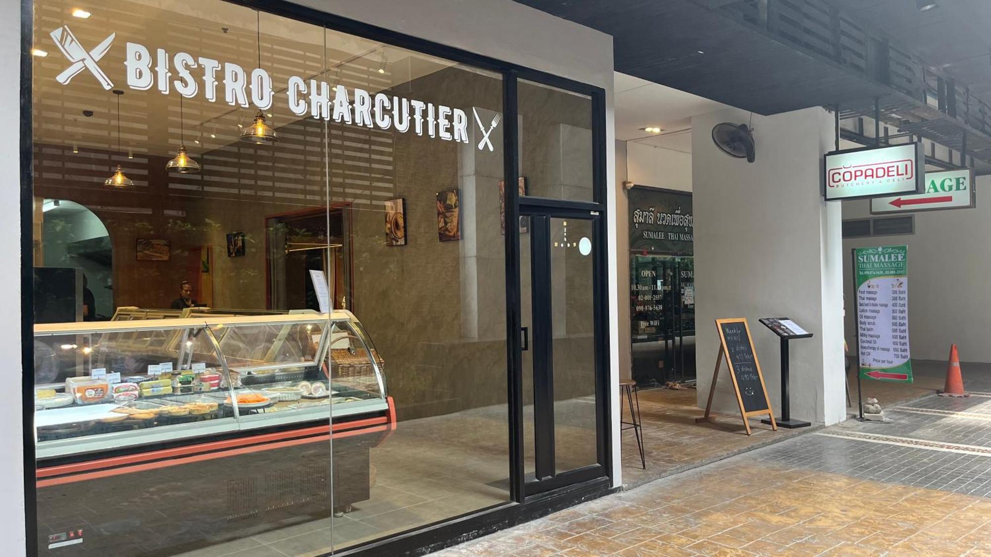 Comfortable Studio, Walk To Bts, Free Wi-Fi, Great Location 公寓 *