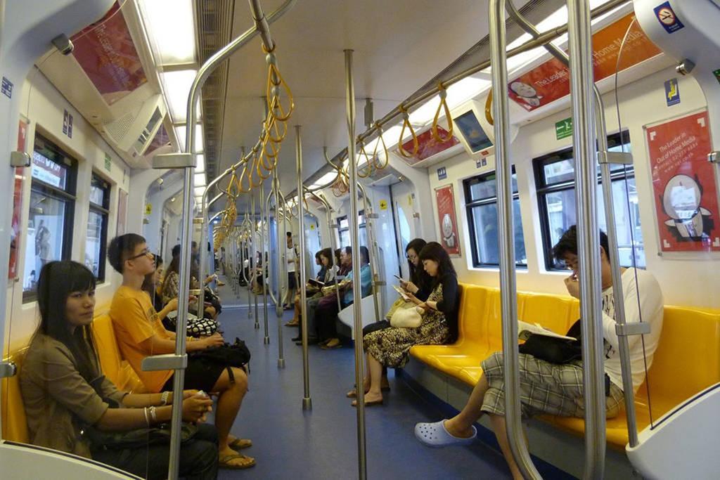 Apartment Comfortable Studio, Walk To Bts, Free Wi-Fi, Great Location Bangkok