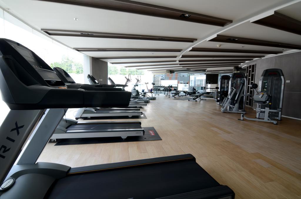 Comfortable Studio, Walk To Bts, Free Wi-Fi, Great Location *