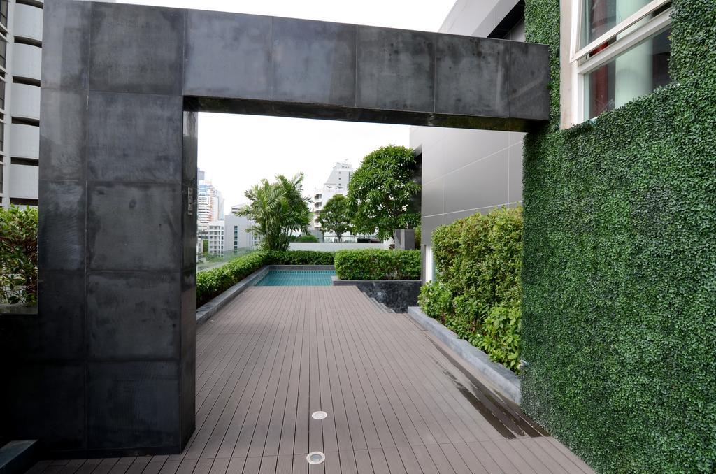 Comfortable Studio, Walk To Bts, Free Wi-Fi, Great Location Apartment Bangkok